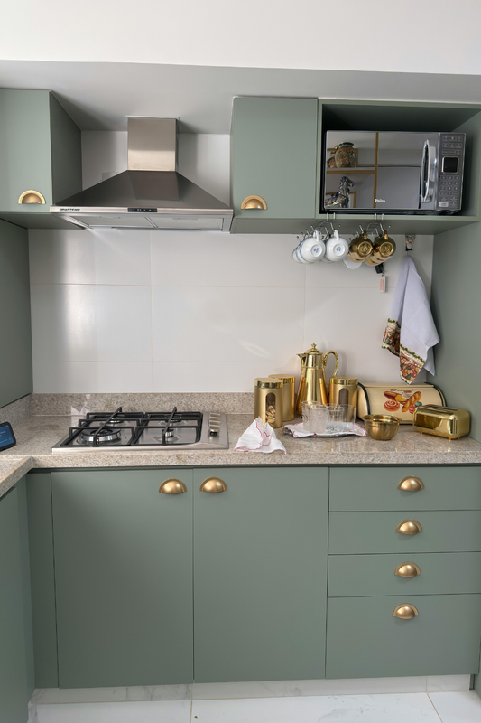 Best Non-Toxic Cookware for Small Kitchens (Safe, Space-Saving Picks That Actually Work)